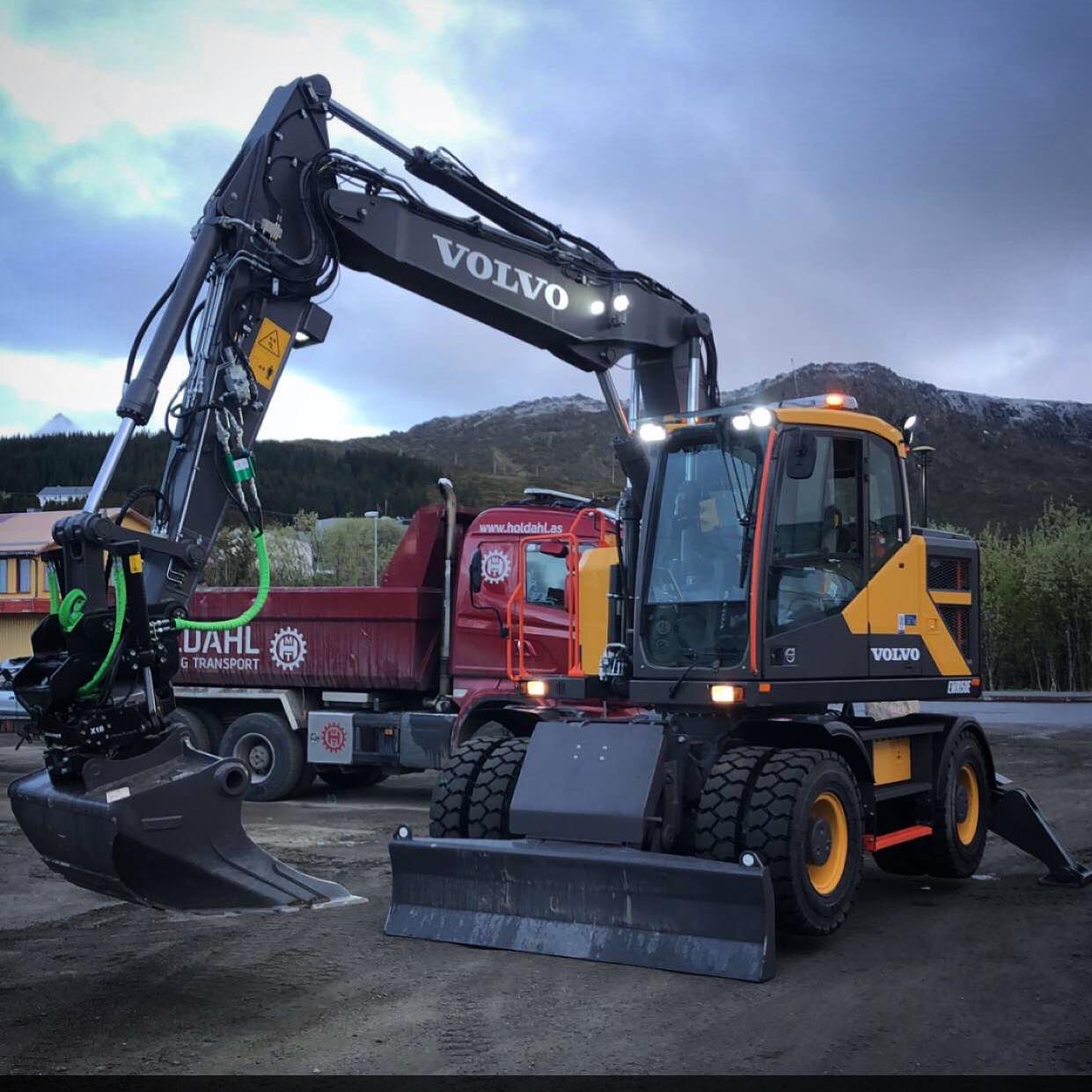 Maskinpark Holdahl maskin og Transport AS